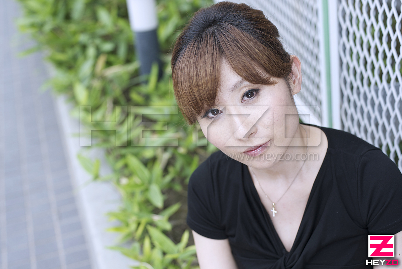 Eカップ美乳マネージャーの私が責任を取って出演します