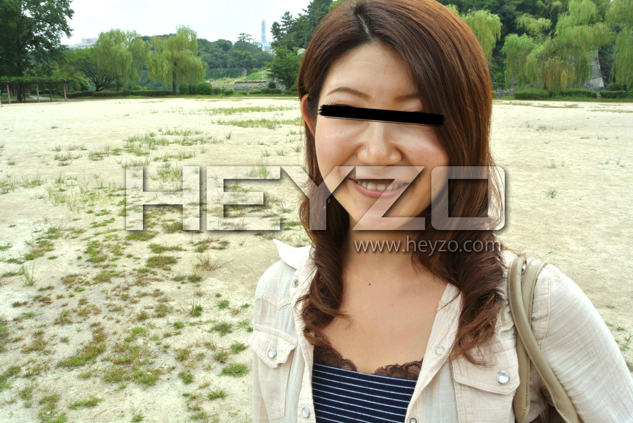 性欲爆発しちゃう!素人熟女を密室独り占め