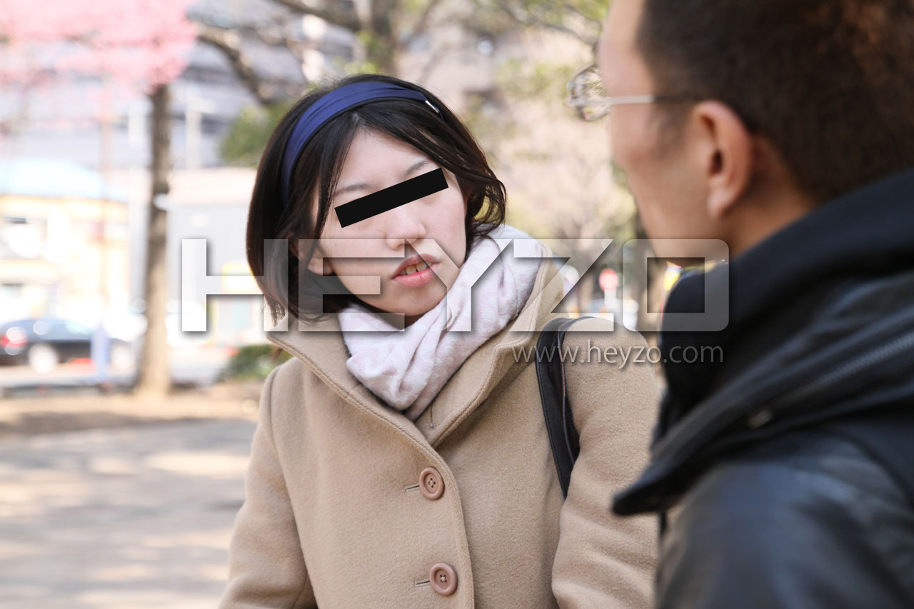 無垢な素人はバイブがお好き?~振動でビクつく裸体~