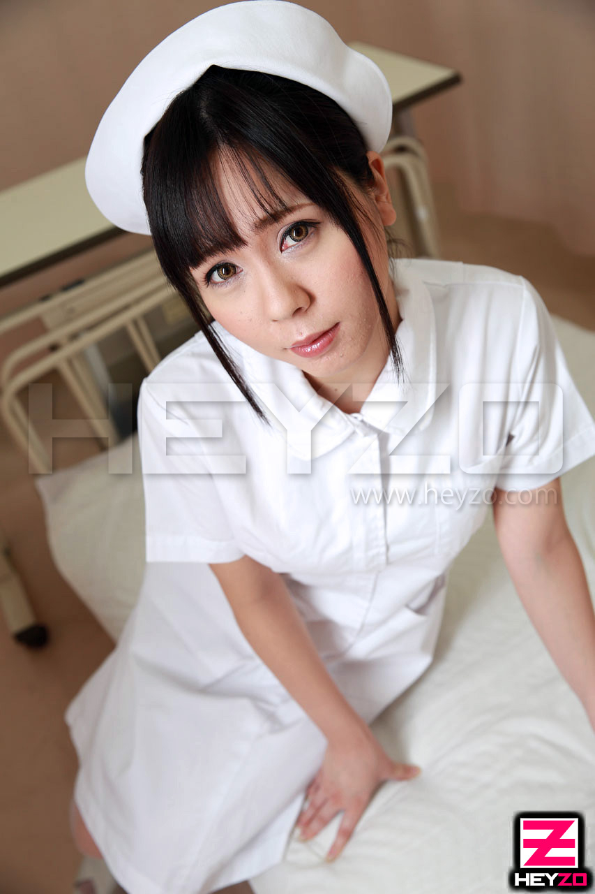 美痴女～白衣の淫天使～