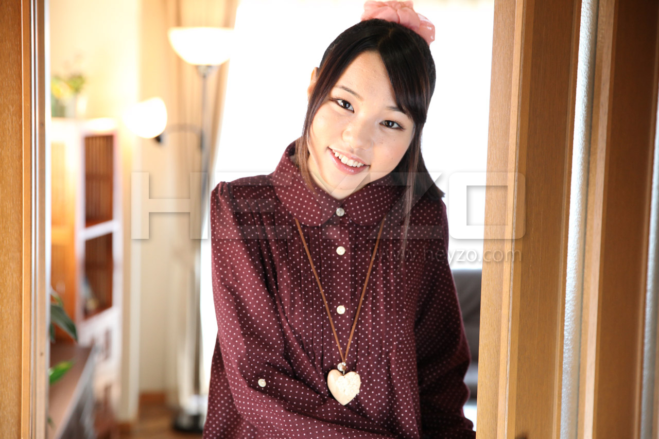 世間知らずの上京娘をナンパして中出し~簡単にヤれちゃった~